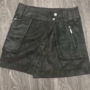 Free People Suede Leather Look Skirt - Charcoal Dark Grey 🩶 silver hardware